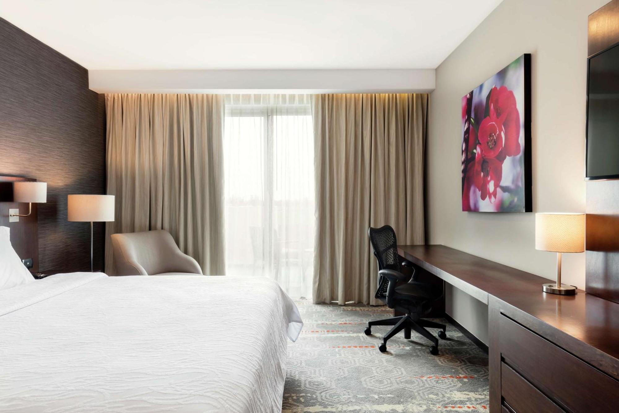 Hilton Garden Inn Саламанка Экстерьер фото