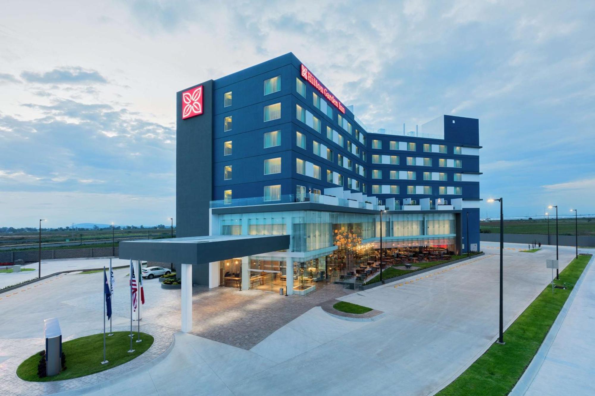 Hilton Garden Inn Саламанка Экстерьер фото